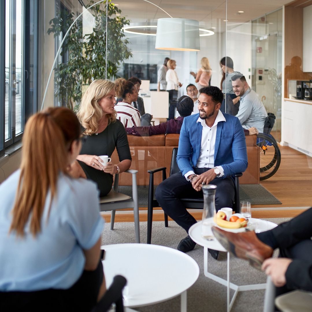 Doorknob Comments & Conversation Patterns